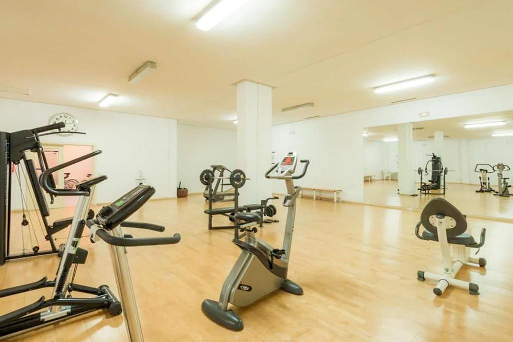 3 Room Lux Apt Puerto Banus-Terrace 5 Min To Beach 马尔韦利亚 外观 照片